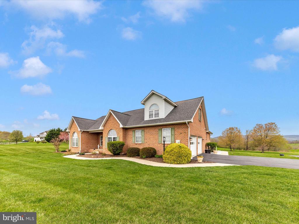 2290 Gapland Rd