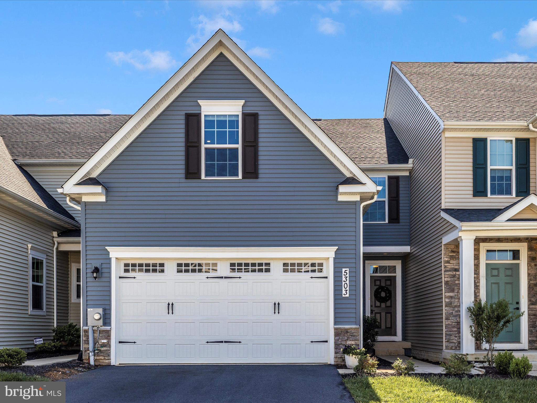 5303 Crape Myrtle Dr
