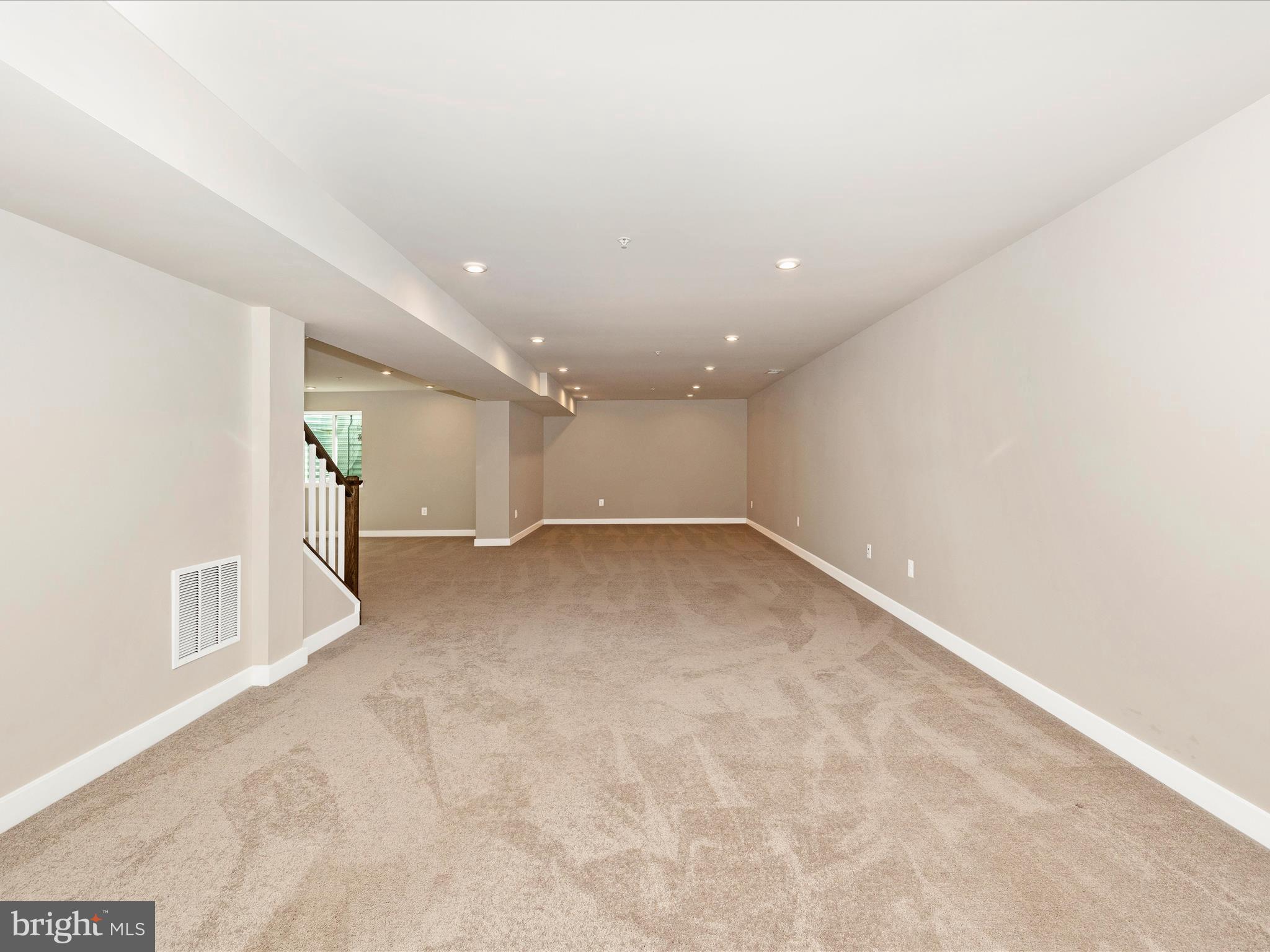 5303 Crape Myrtle Dr