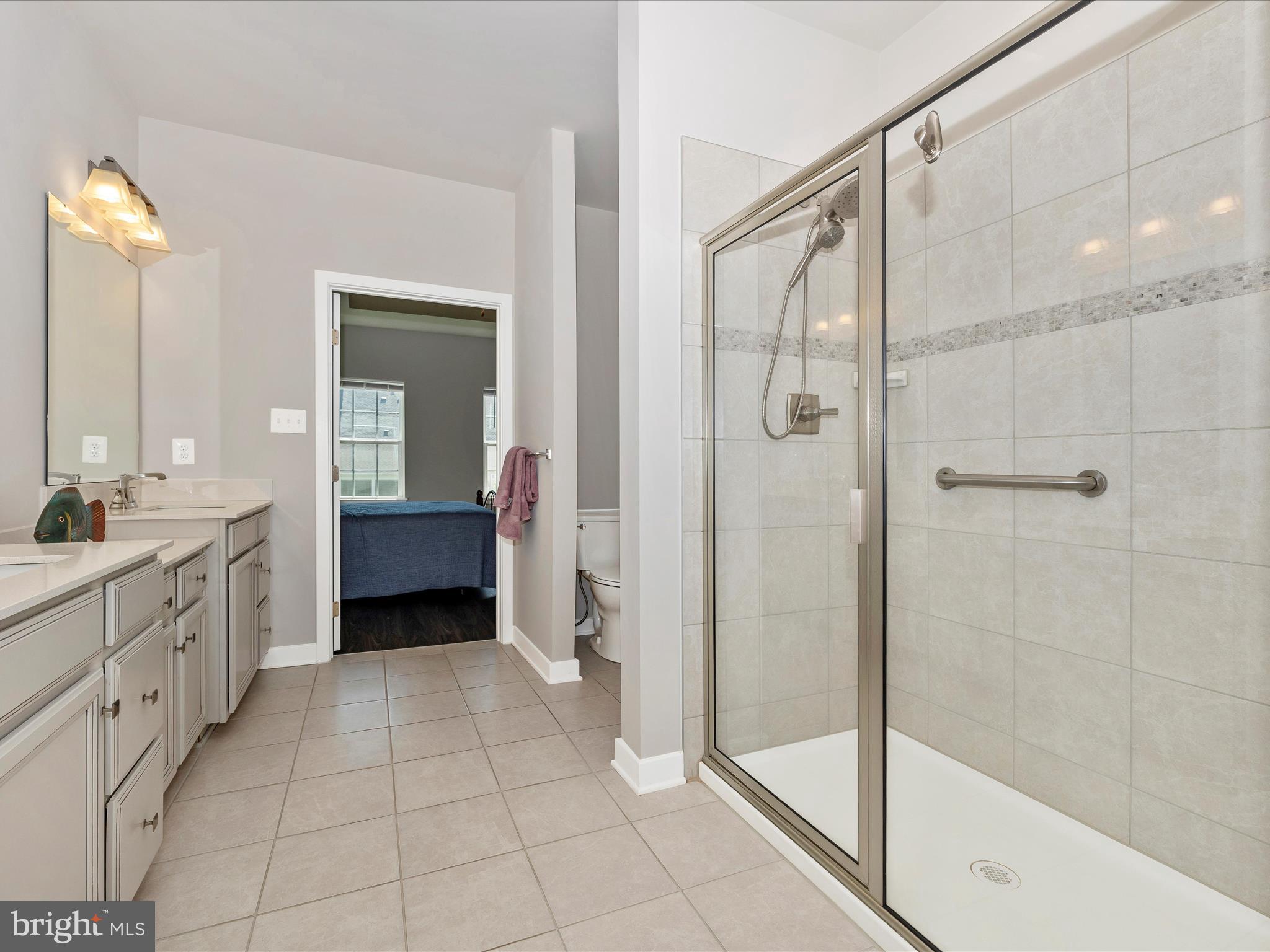 5303 Crape Myrtle Dr