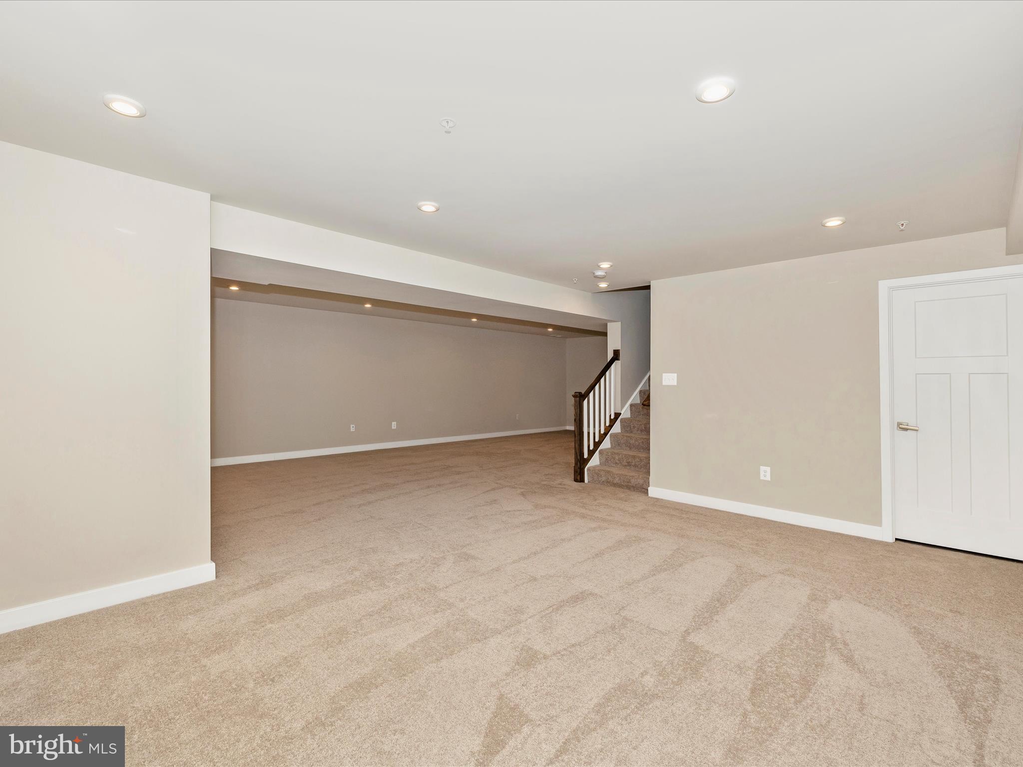 5303 Crape Myrtle Dr