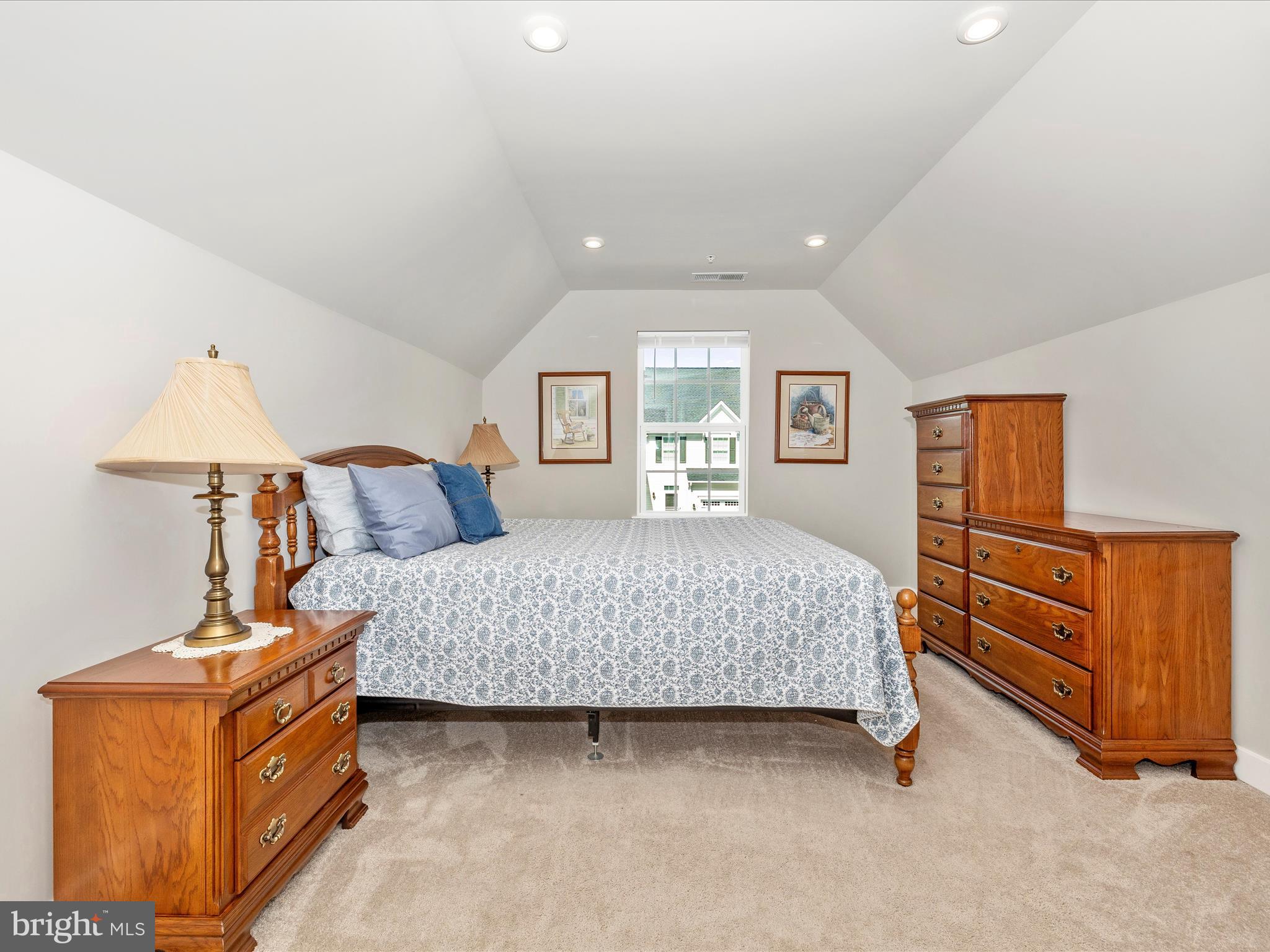 5303 Crape Myrtle Dr