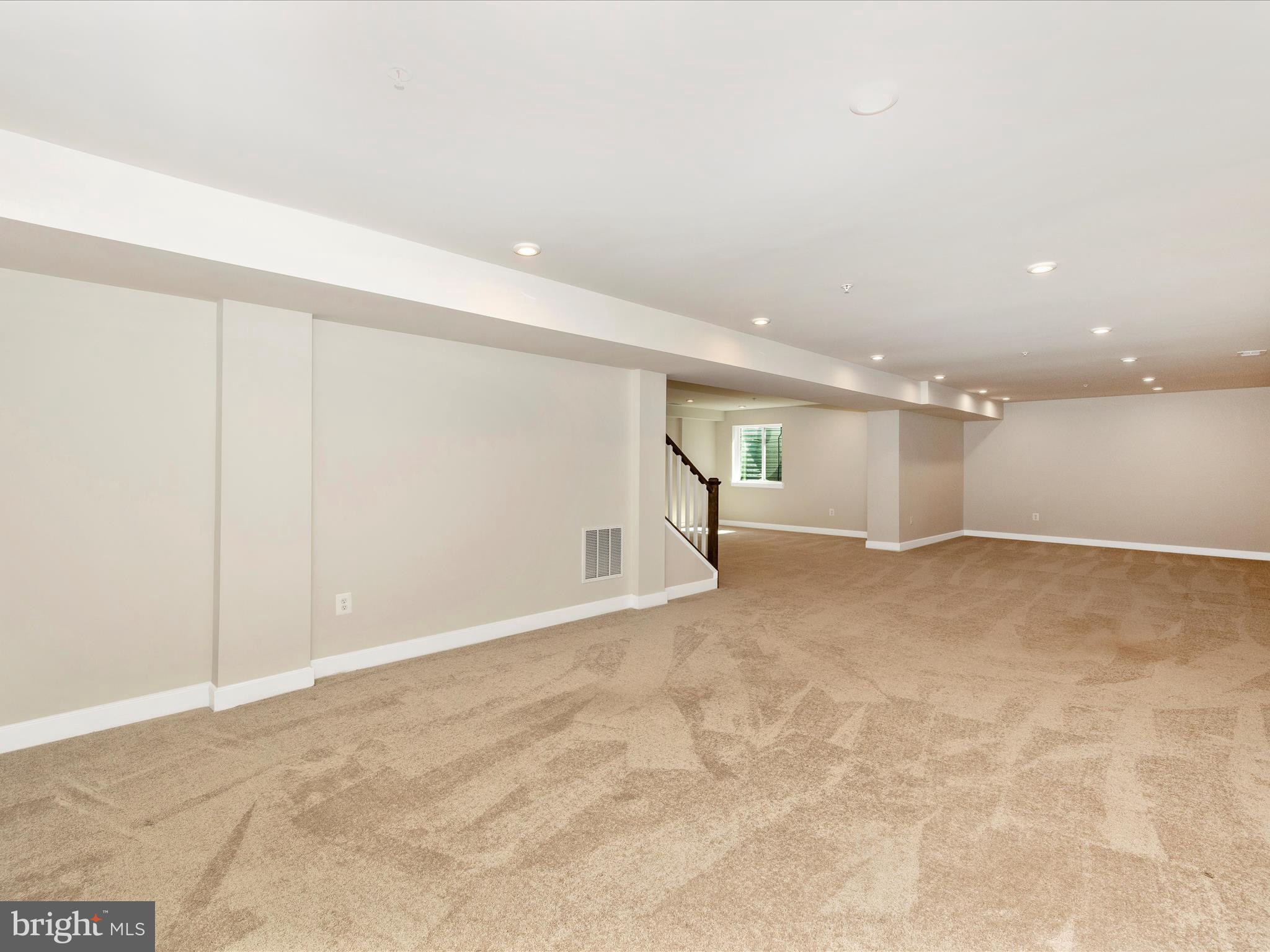 5303 Crape Myrtle Dr
