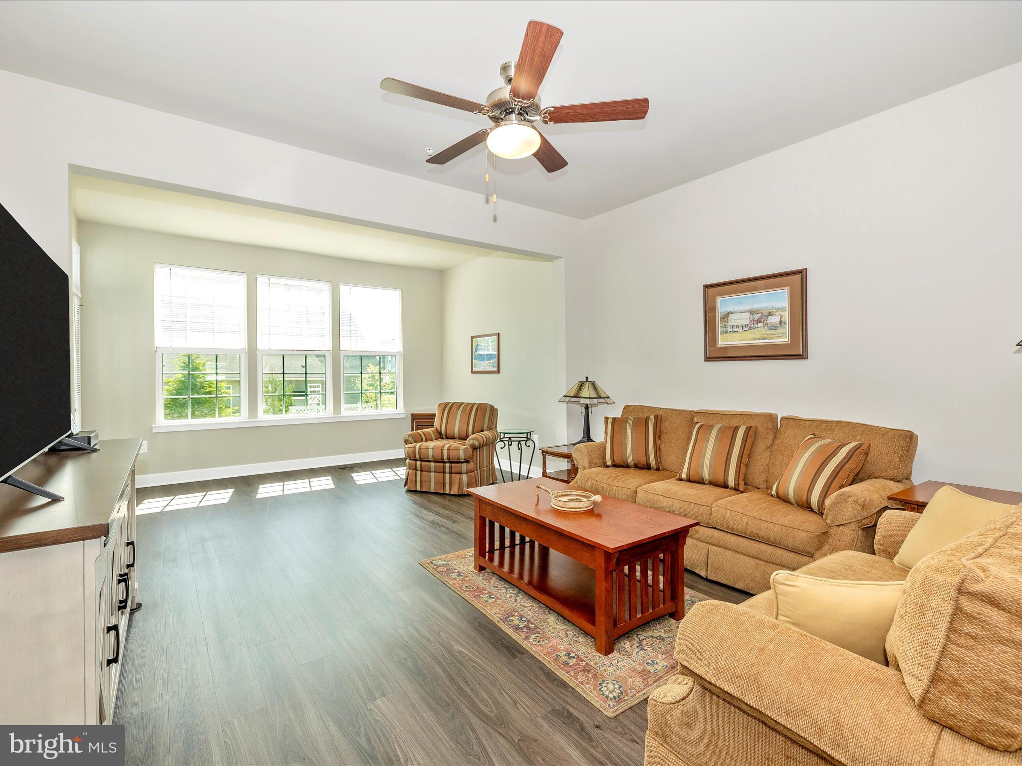 5303 Crape Myrtle Dr