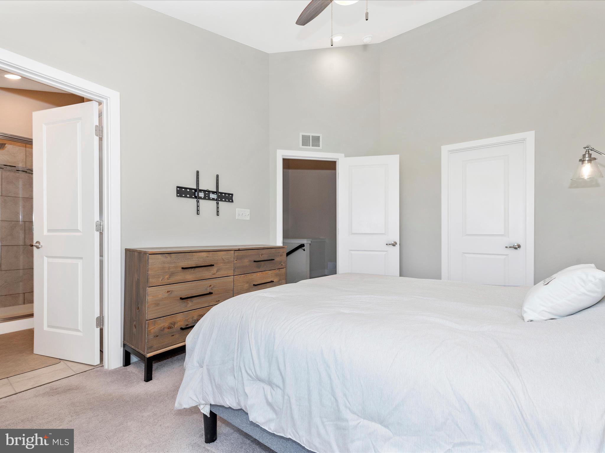 1444 Clingmans Dome Dr