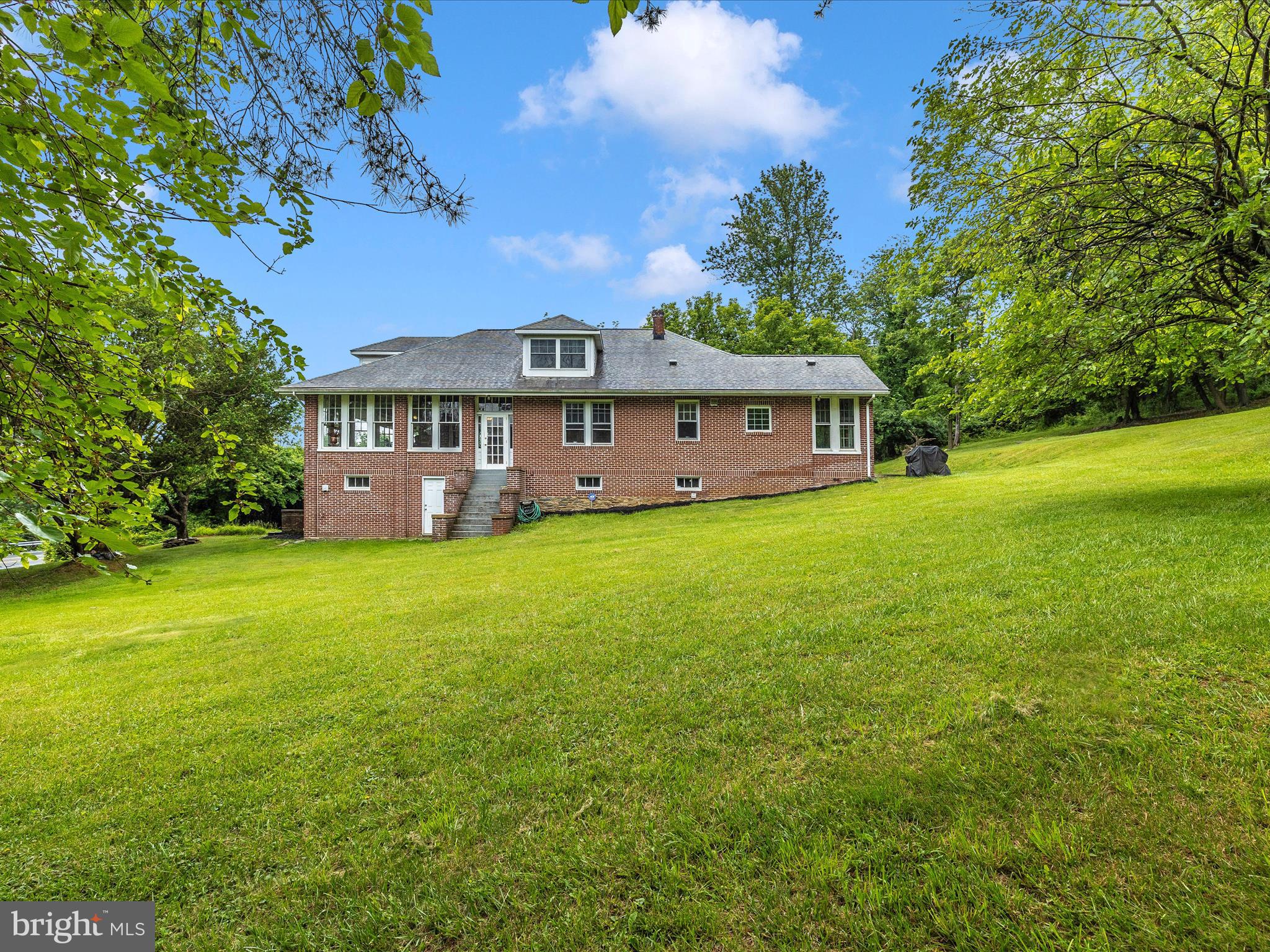 5004 Old National Pike