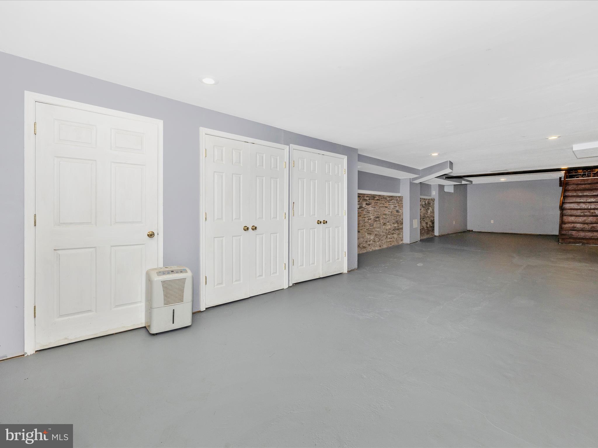 5004 Old National Pike