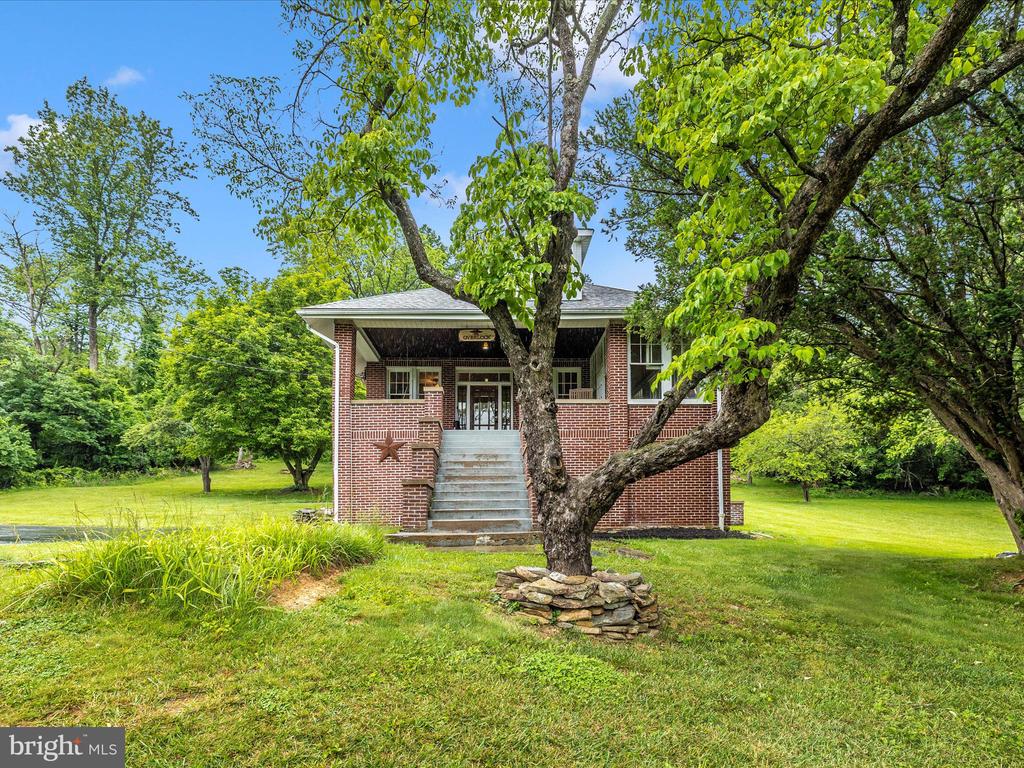 5004 Old National Pike