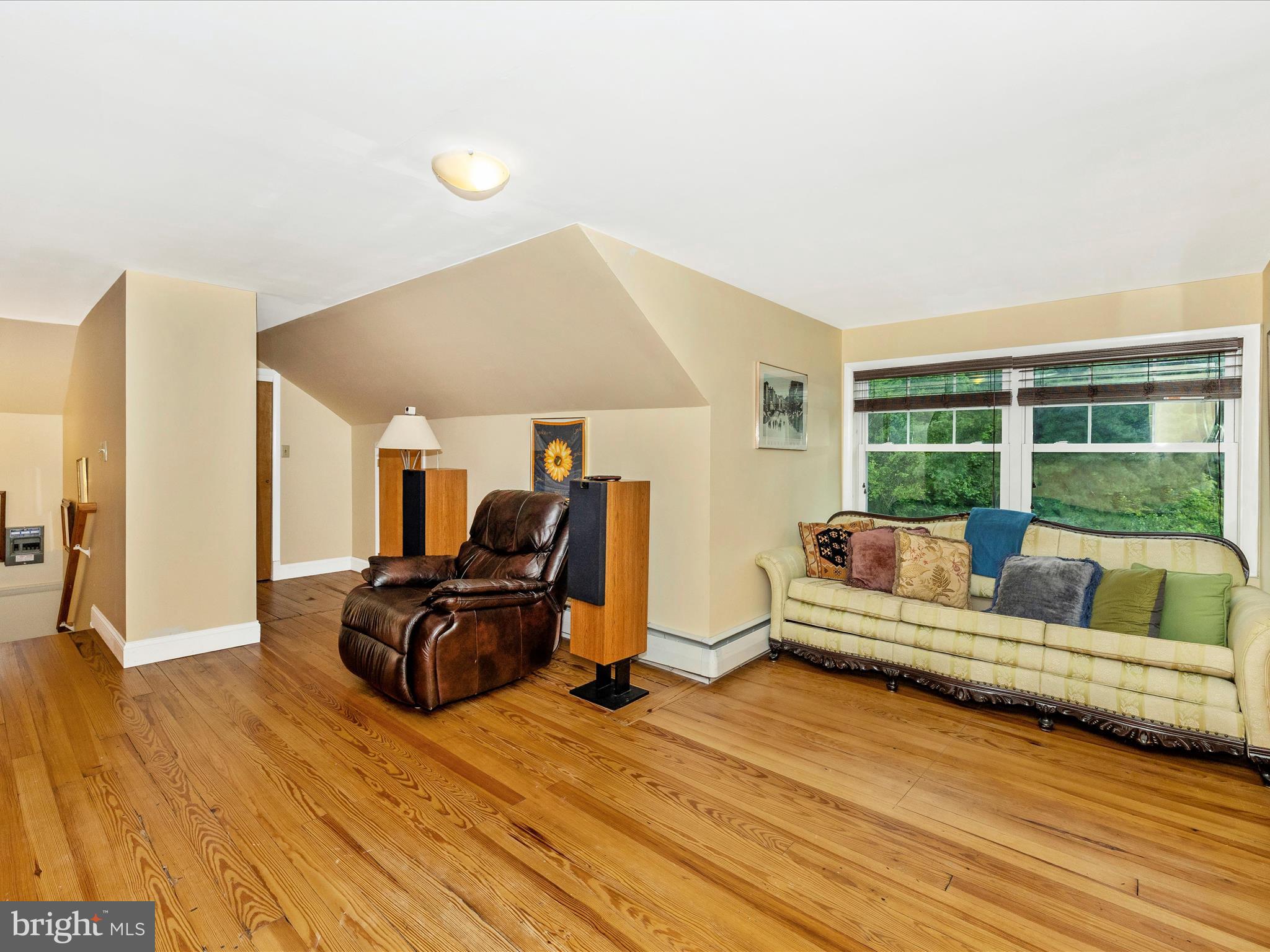 5004 Old National Pike