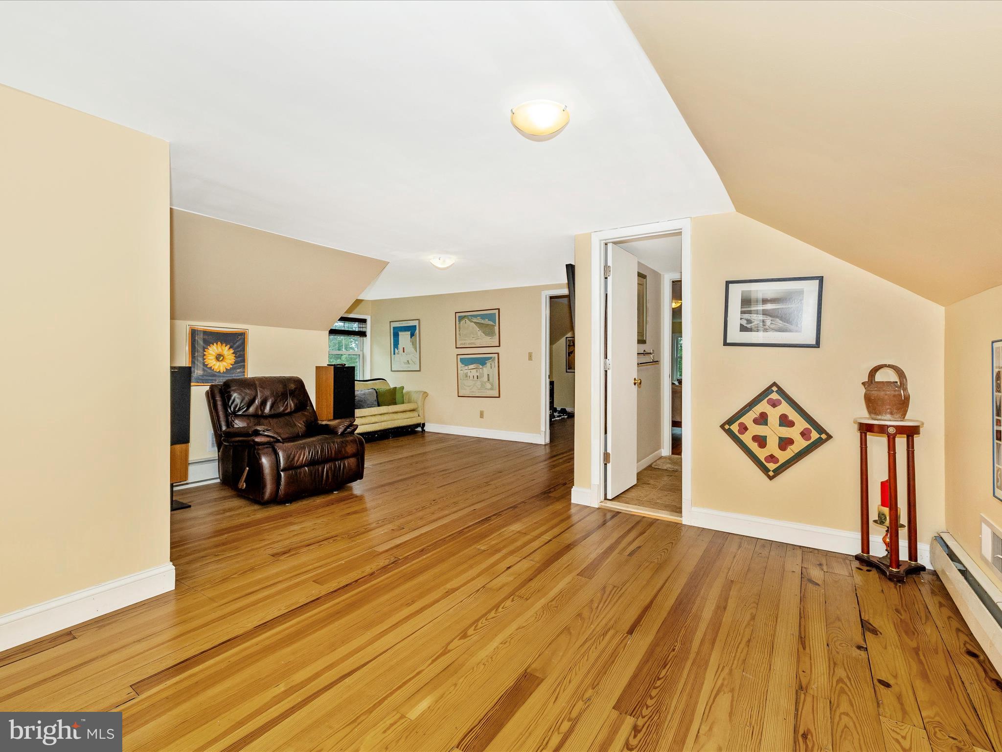 5004 Old National Pike