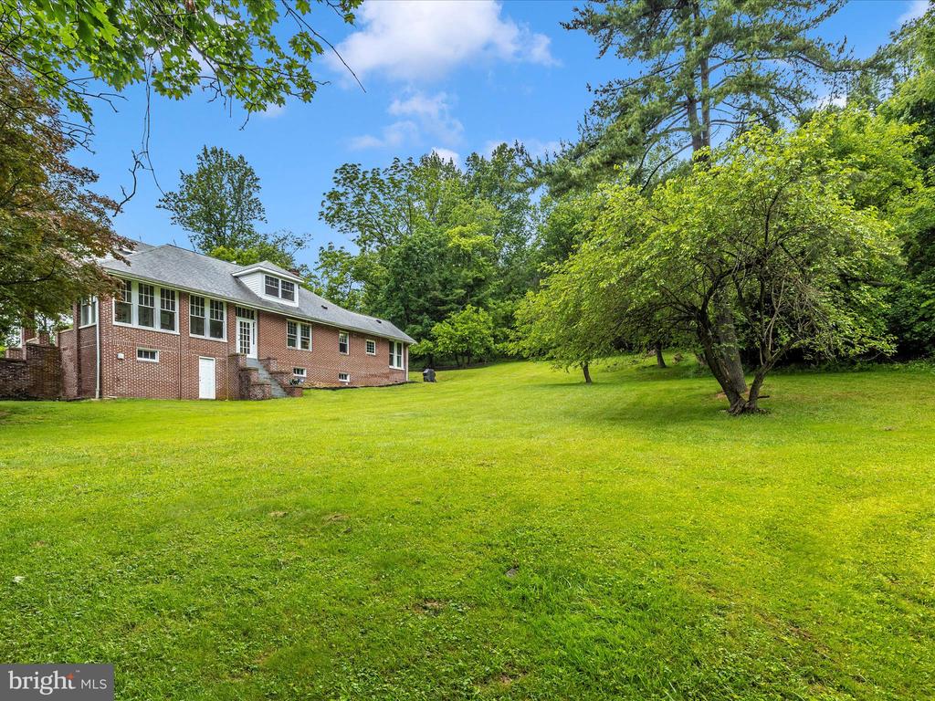 5004 Old National Pike
