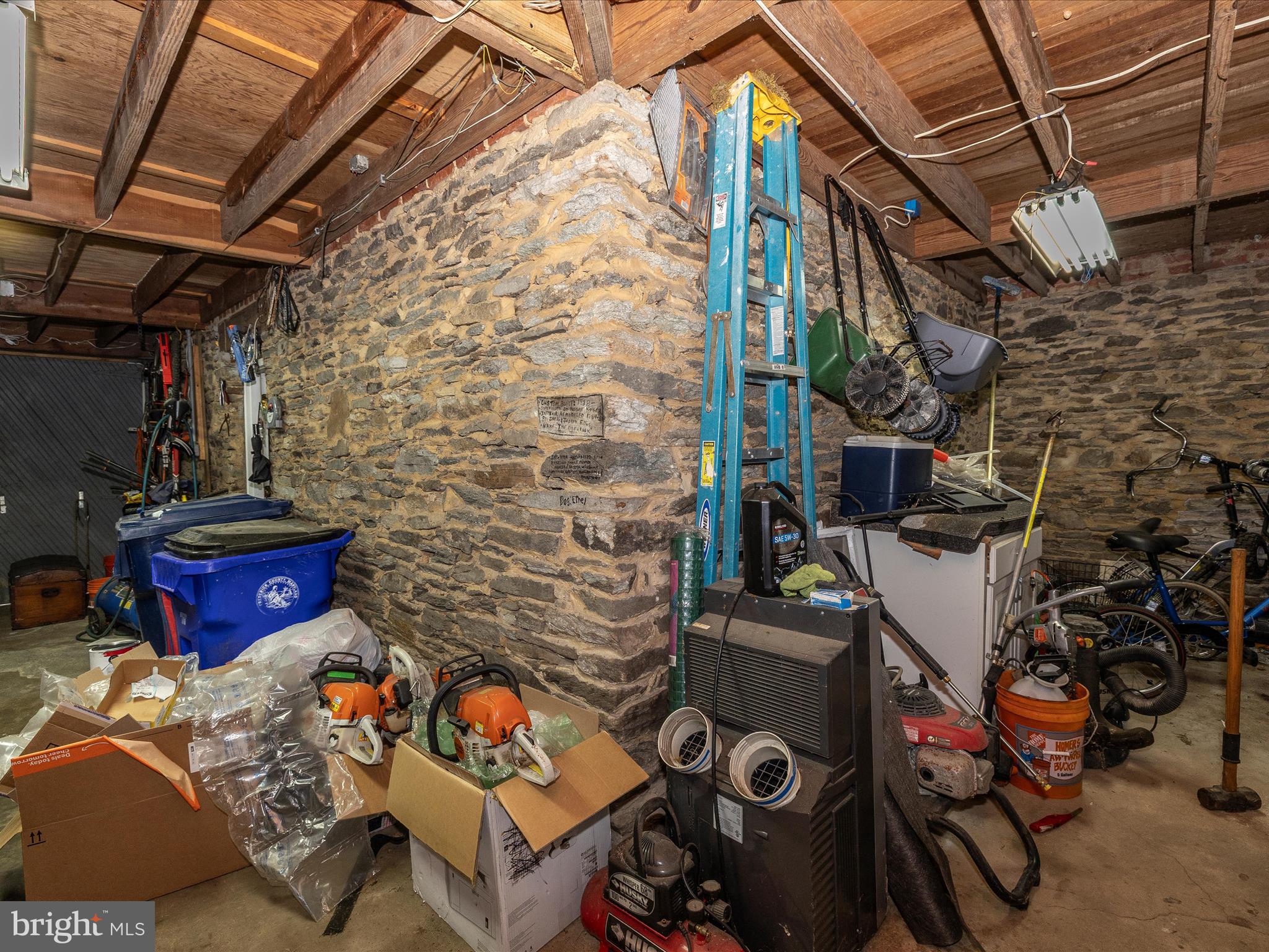 5004 Old National Pike