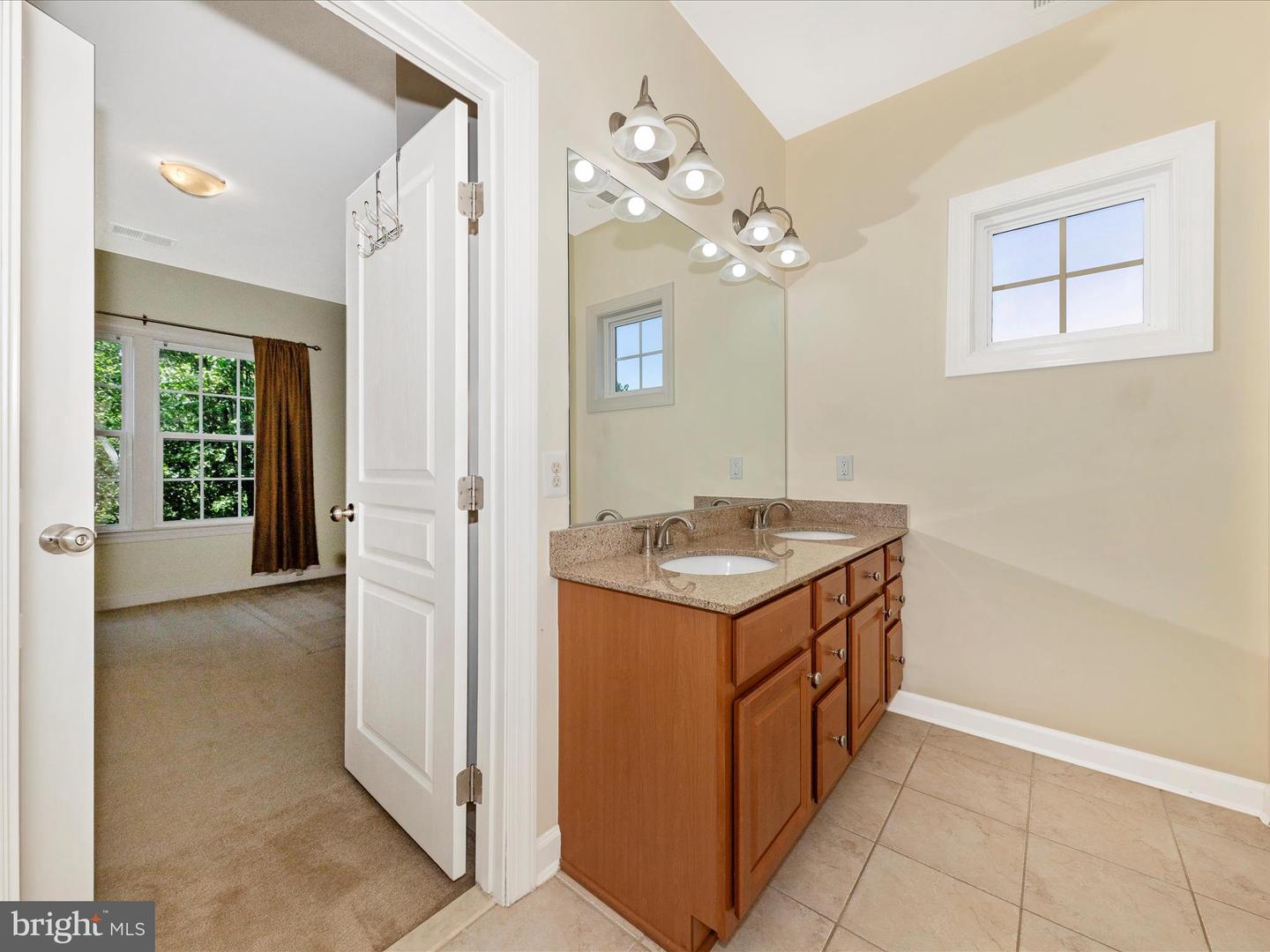 15 Wagon Shed Ln