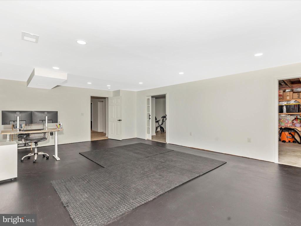 12504 SANDRA LEE COURT