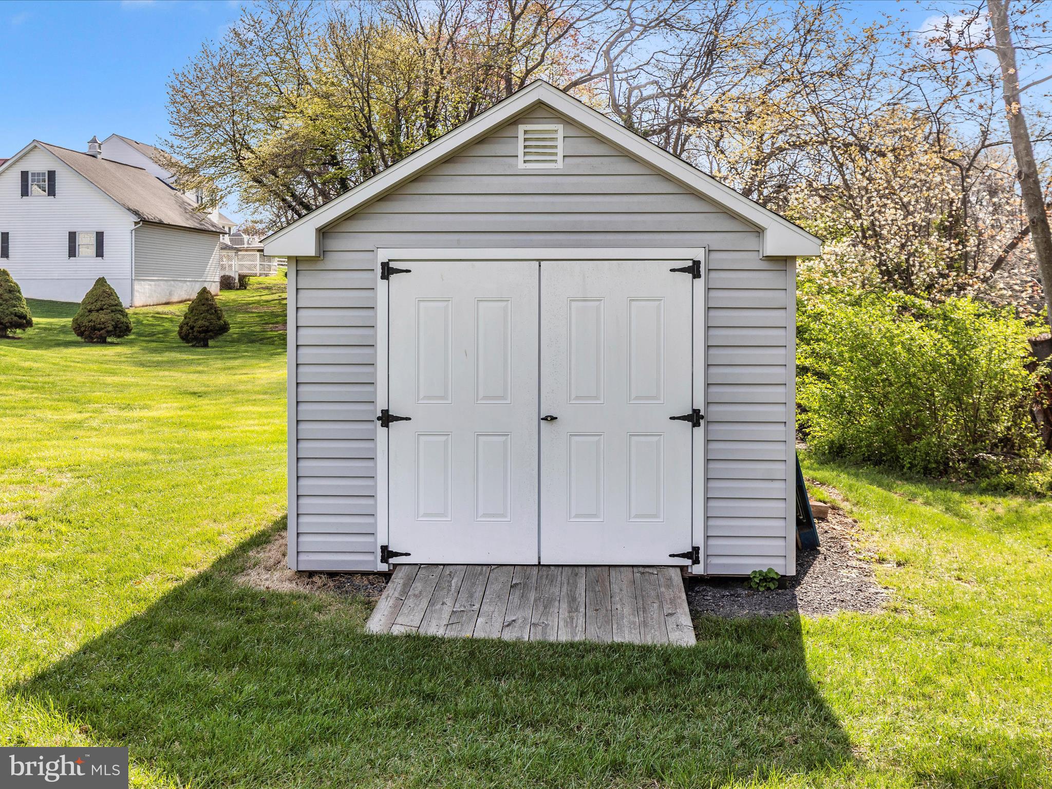 12504 SANDRA LEE COURT