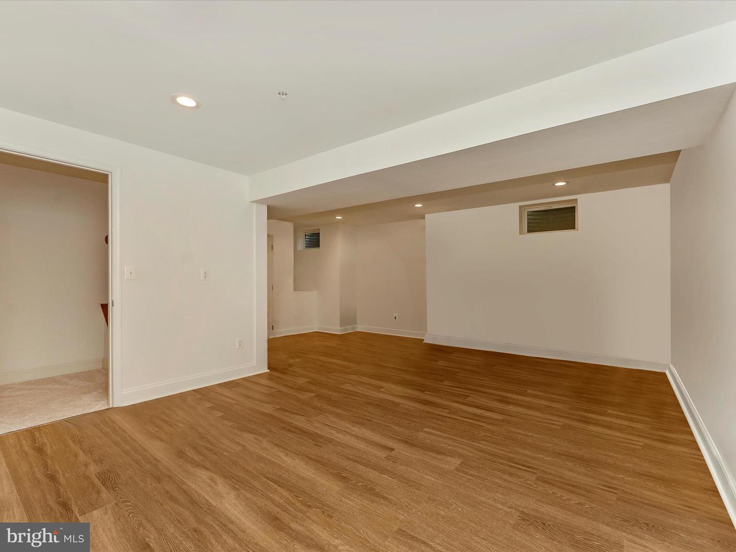 2507 Island Grove Blvd