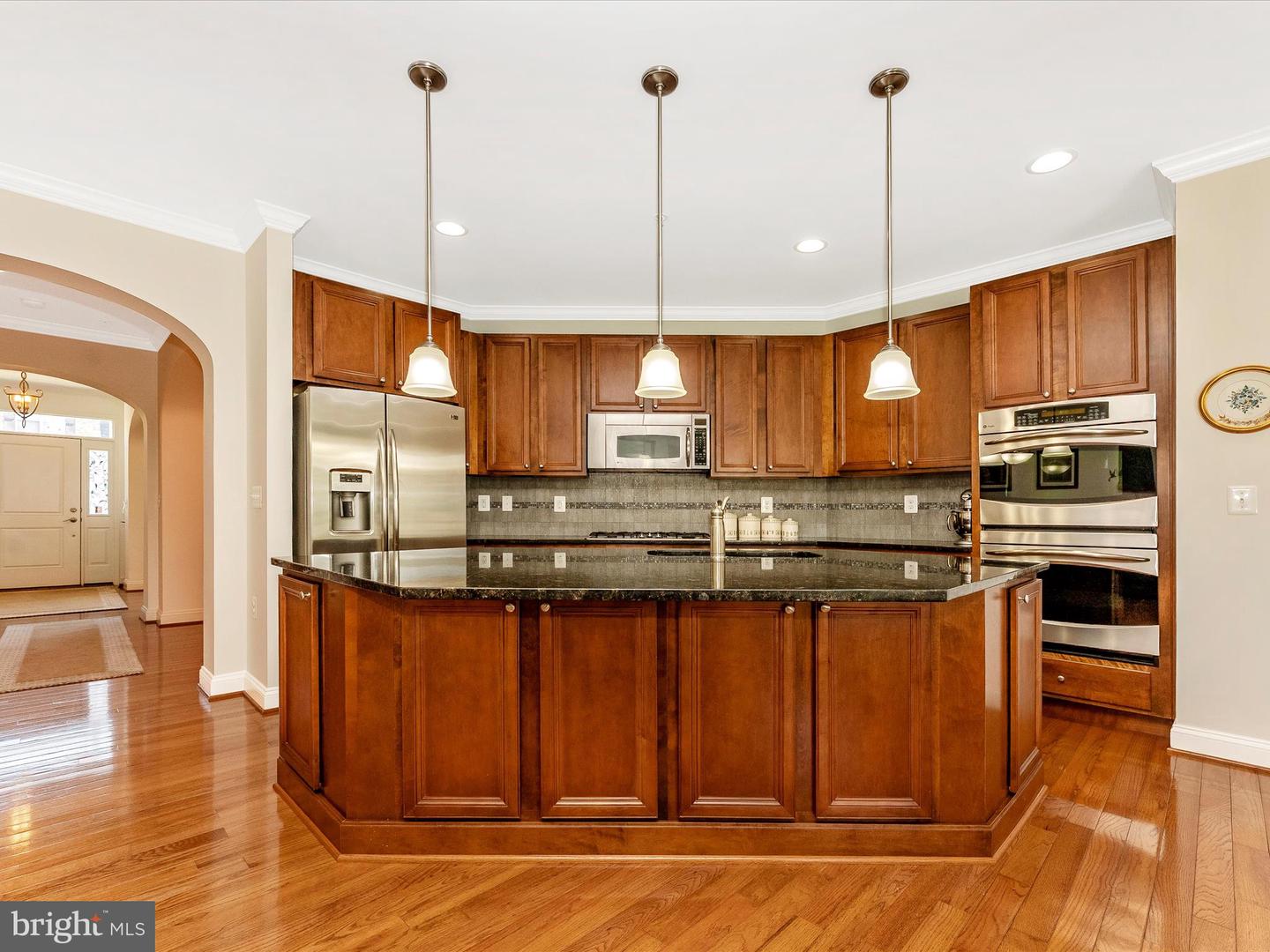 2507 Island Grove Blvd