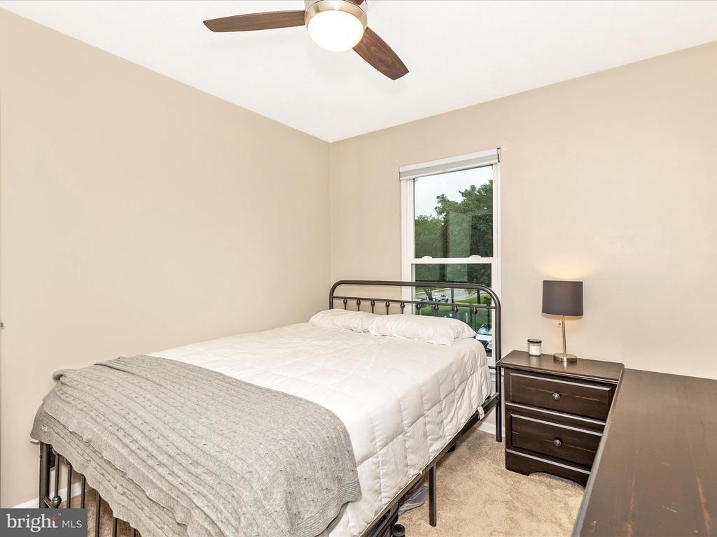 6796 Wood Duck Ct