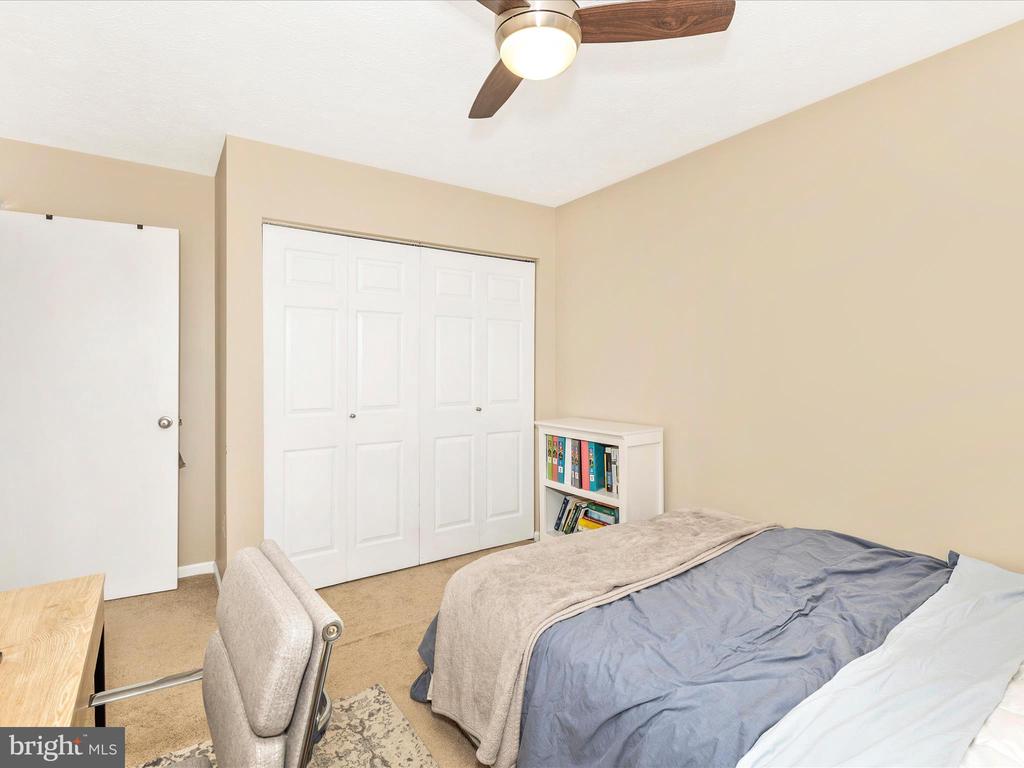 6796 Wood Duck Ct