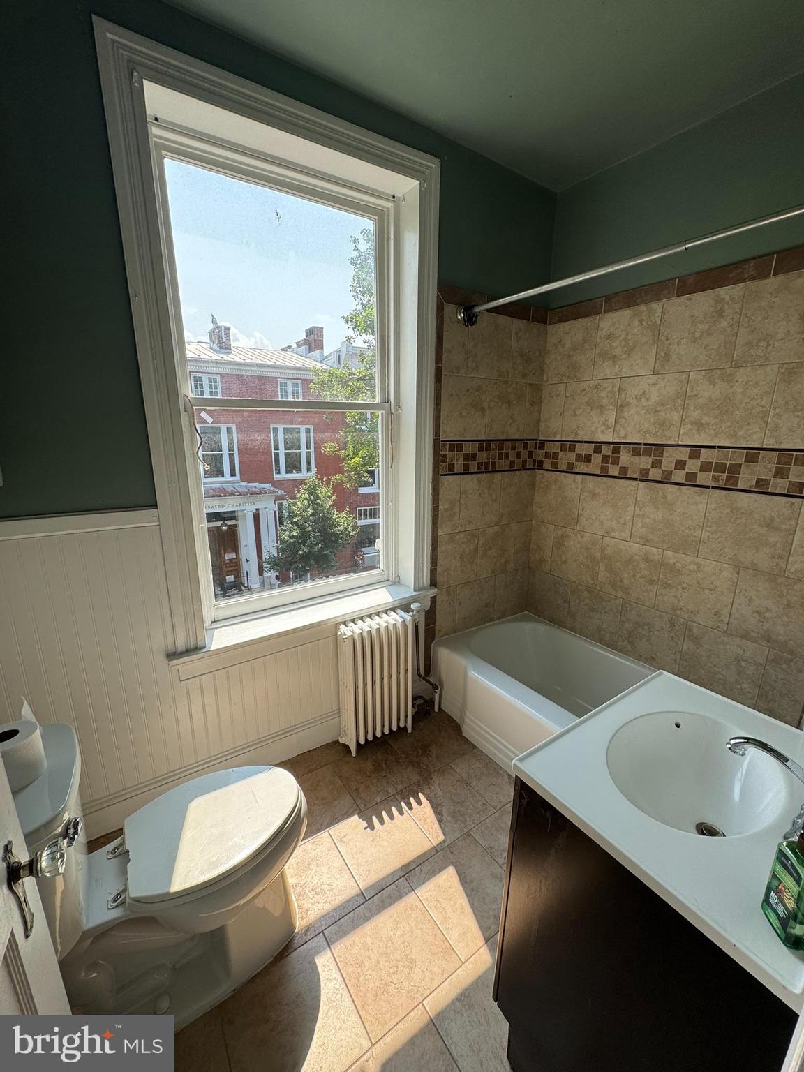 25 S MARKET ST #APT 3