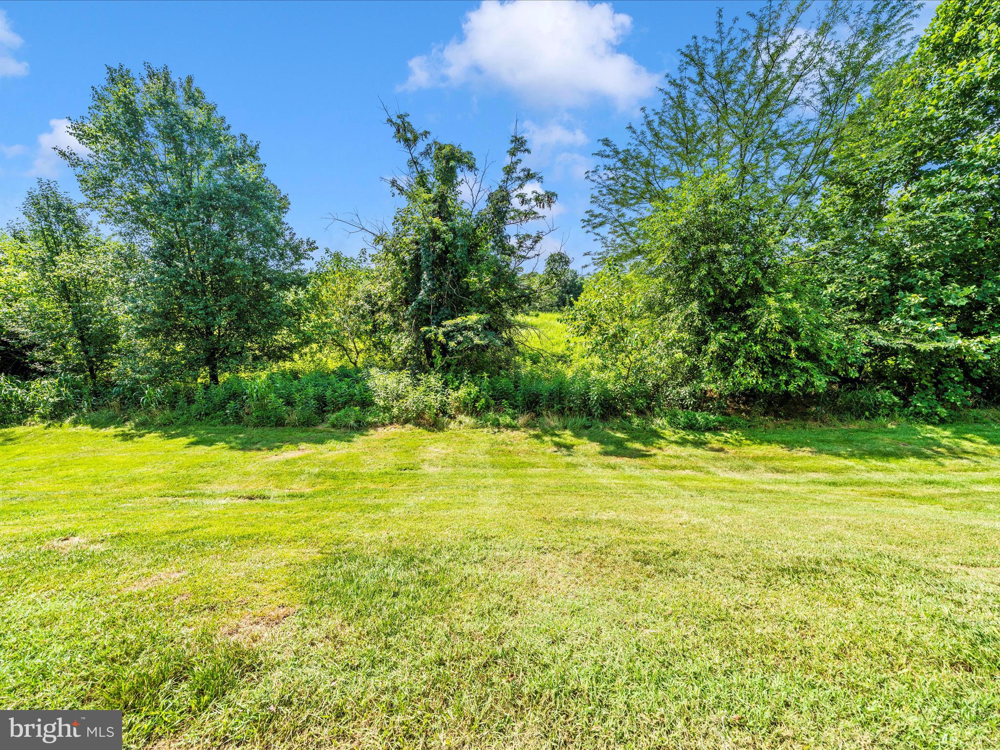 1400 Laurel Wood Way