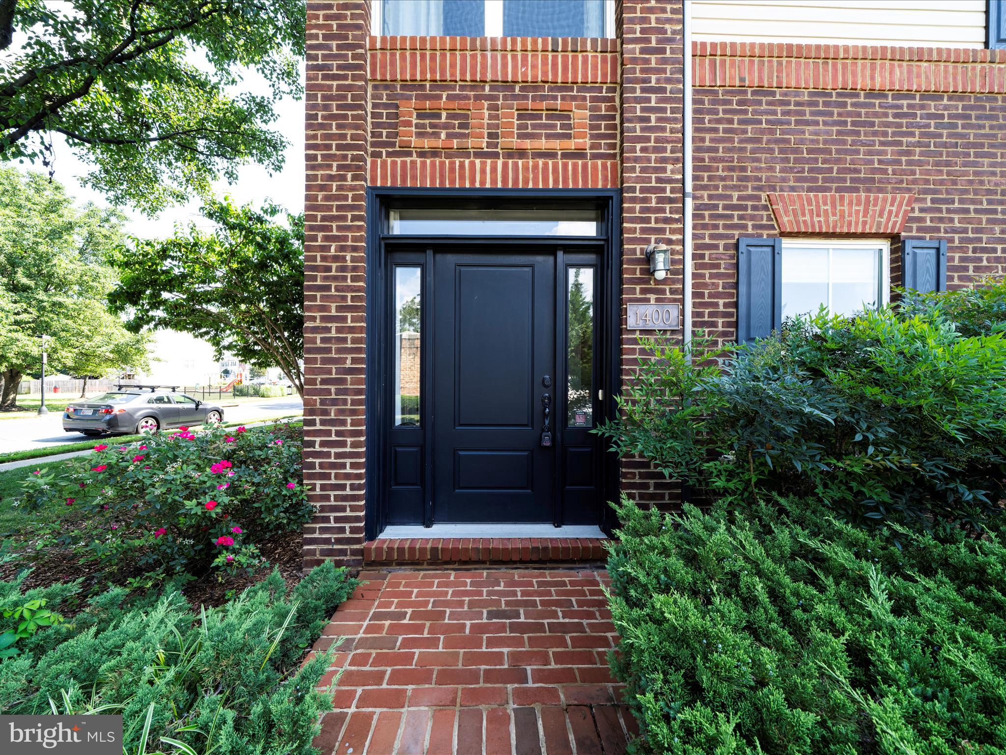 1400 Laurel Wood Way