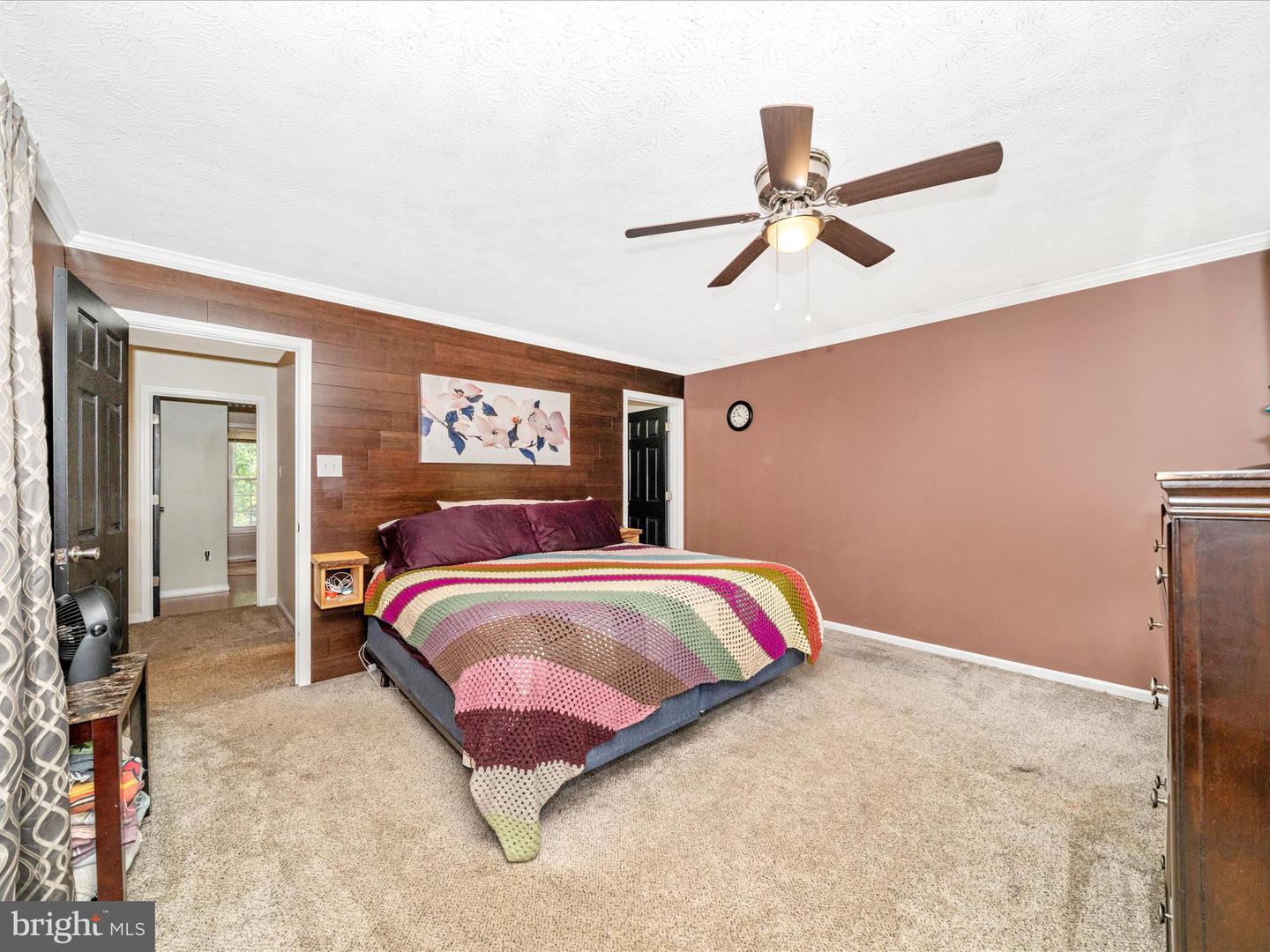 5004 Mallard Ln