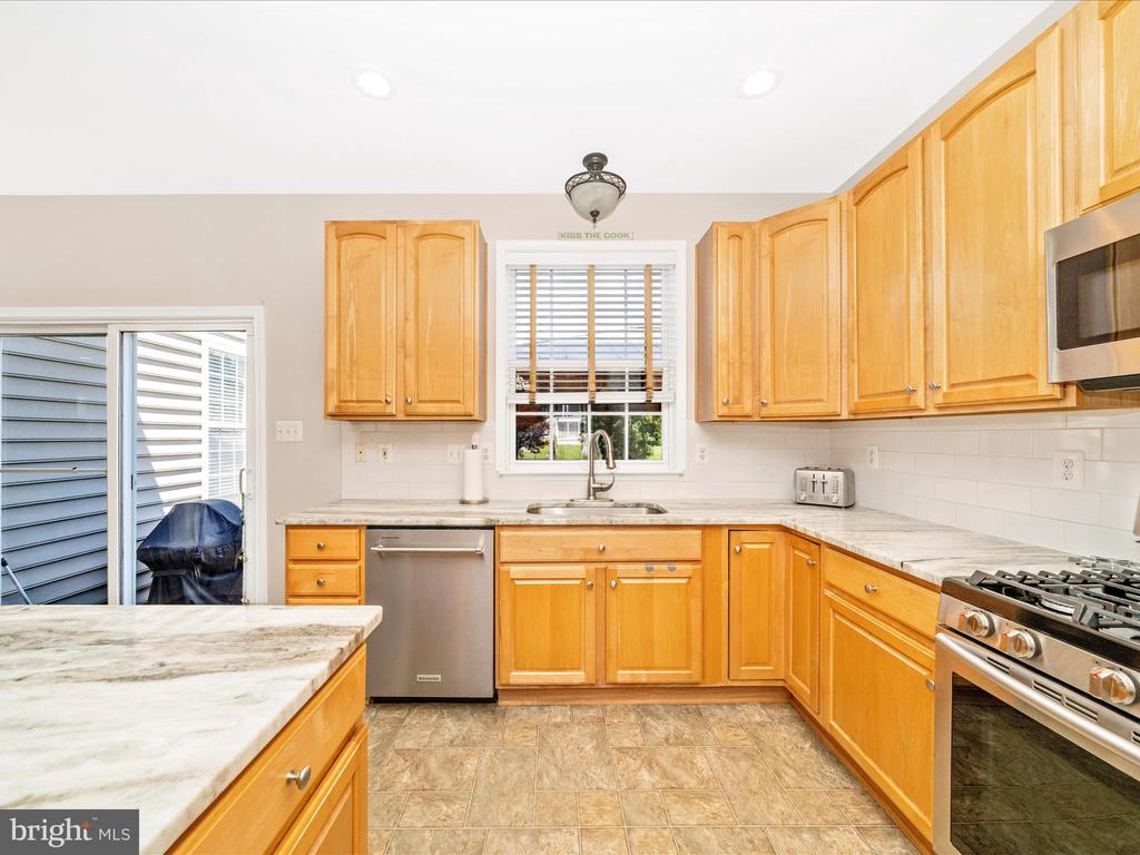 2809 DECATUR DRIVE