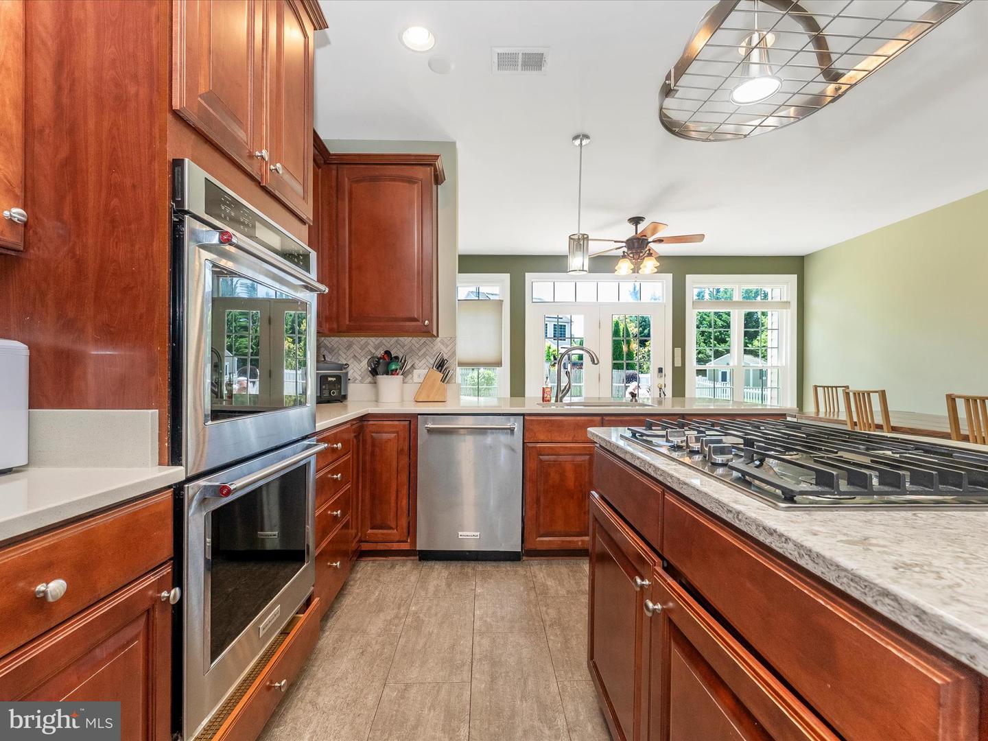 106 Bedrock Dr