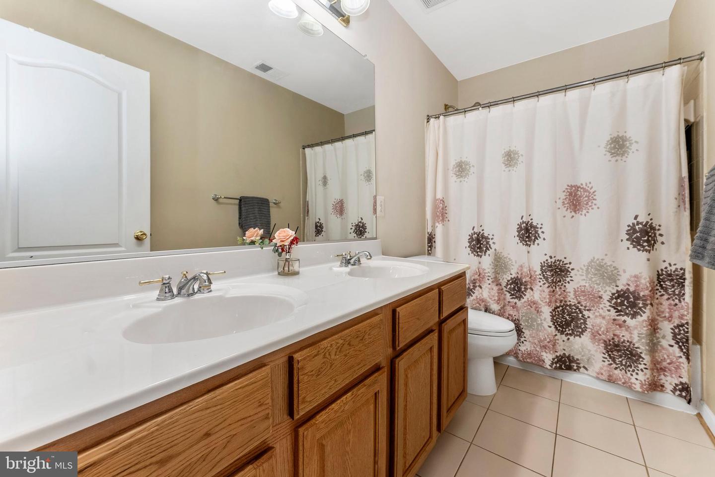 106 Bedrock Dr