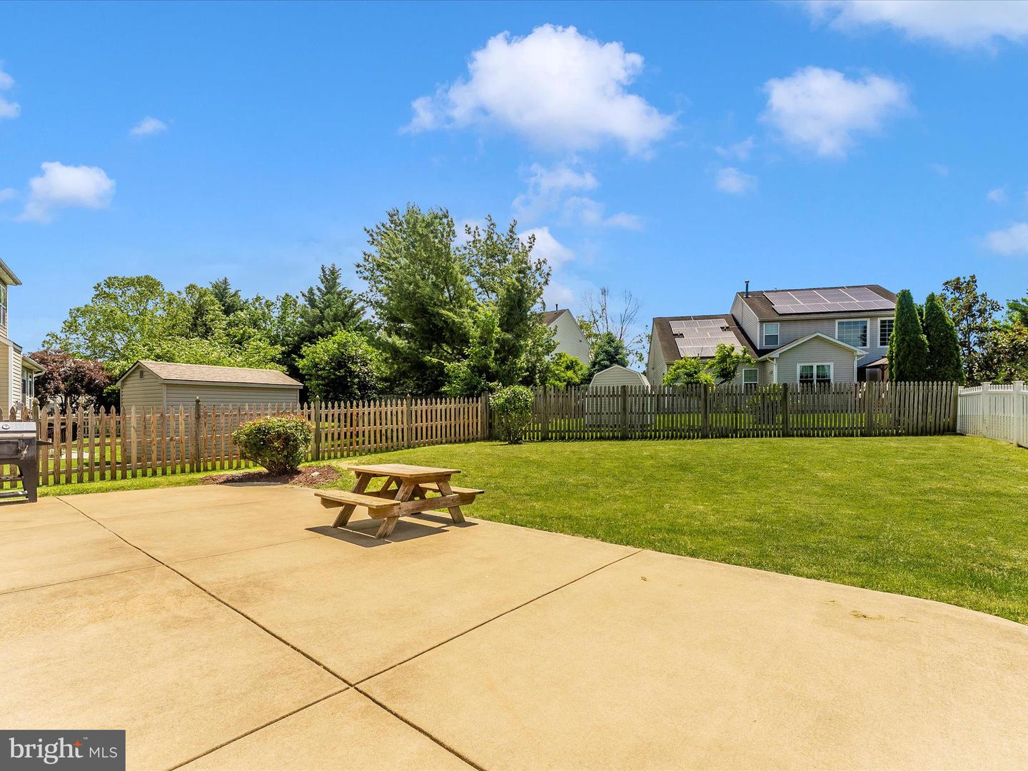 106 Bedrock Dr
