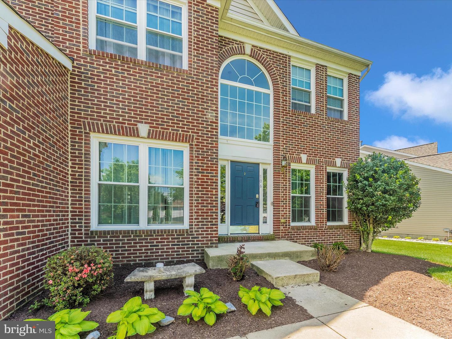106 Bedrock Dr