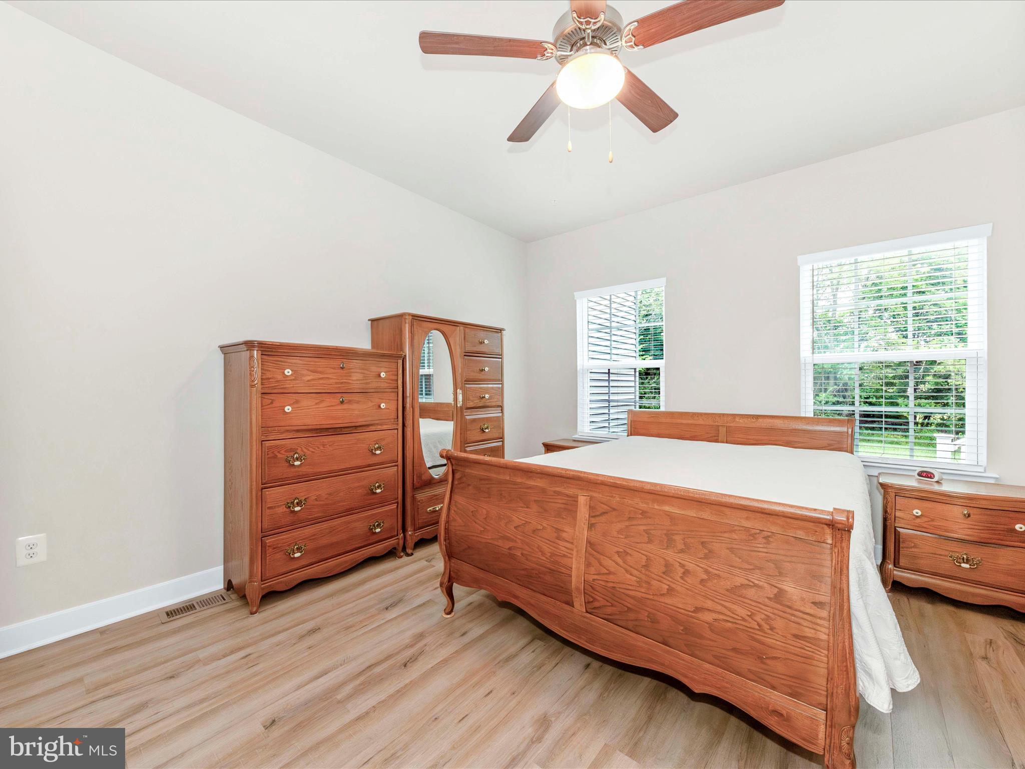 6452 Autumn Olive Dr