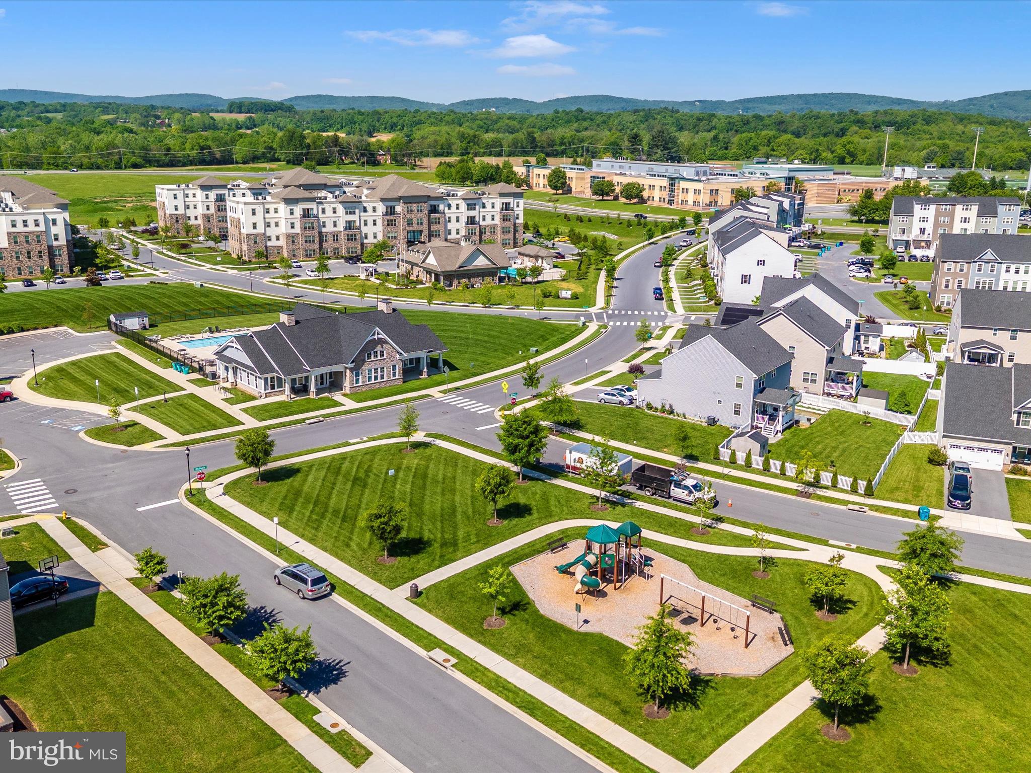 6452 Autumn Olive Dr