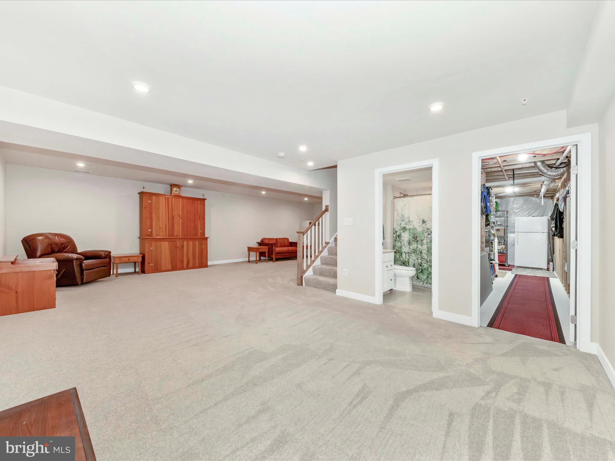 6452 Autumn Olive Dr