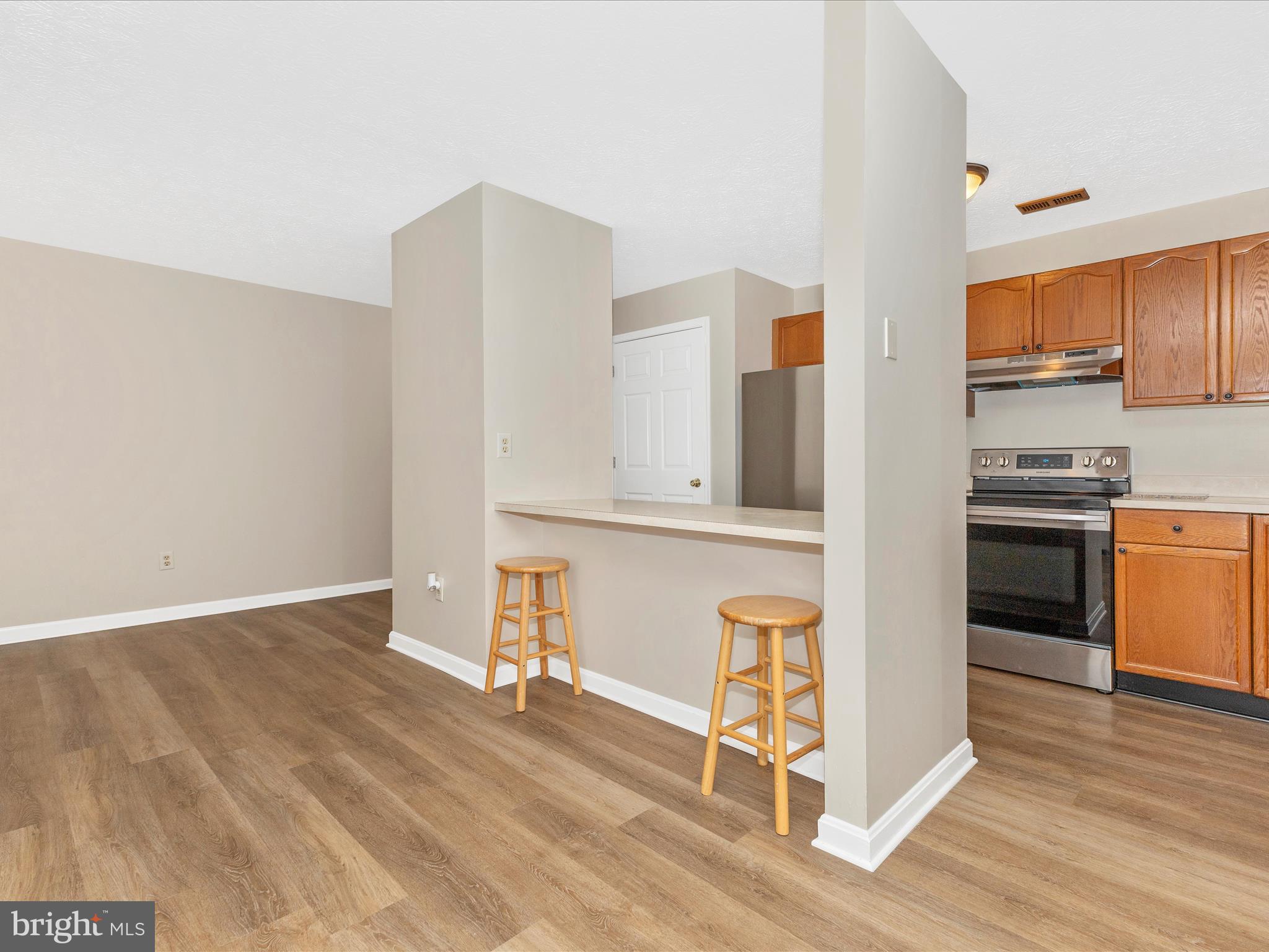 2106 Whitehall Rd #1b