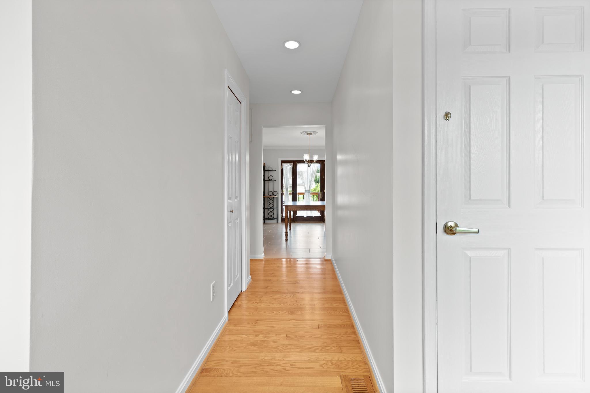 18 TERBEN COURT
