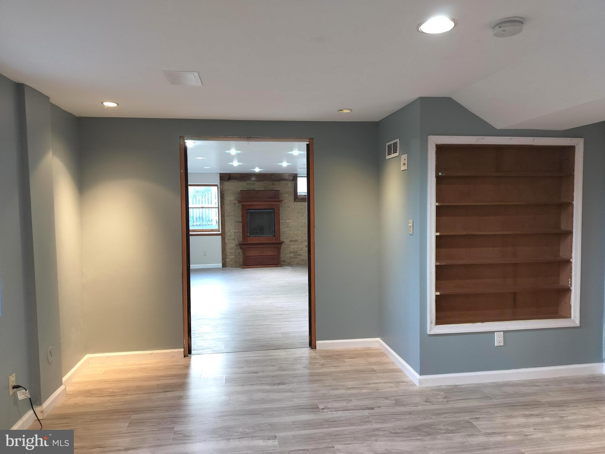 18 TERBEN COURT