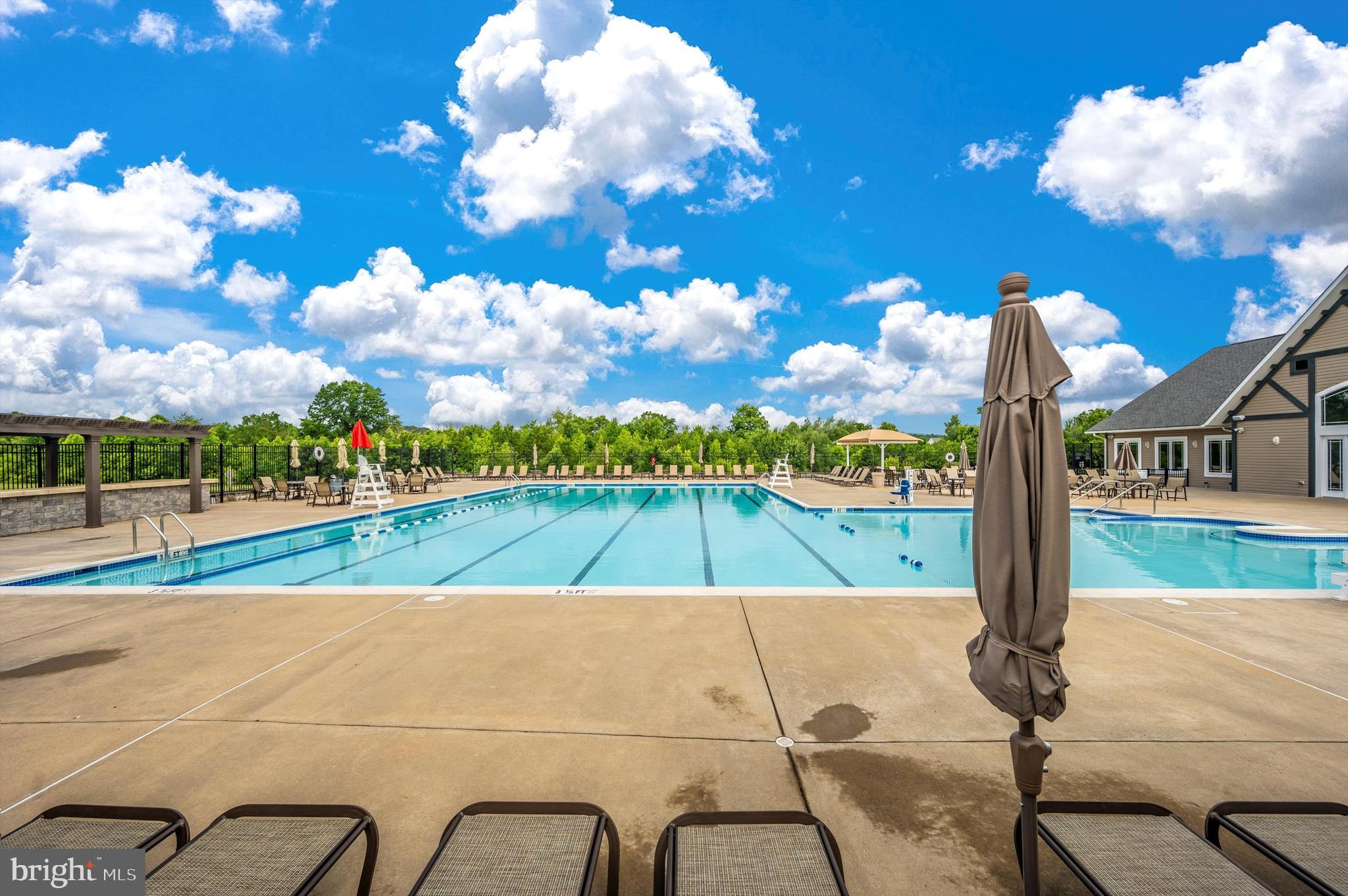 6394 Betty Linton Ln