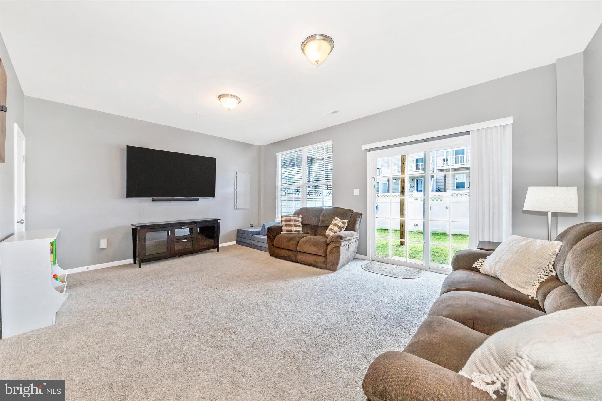 6394 Betty Linton Ln