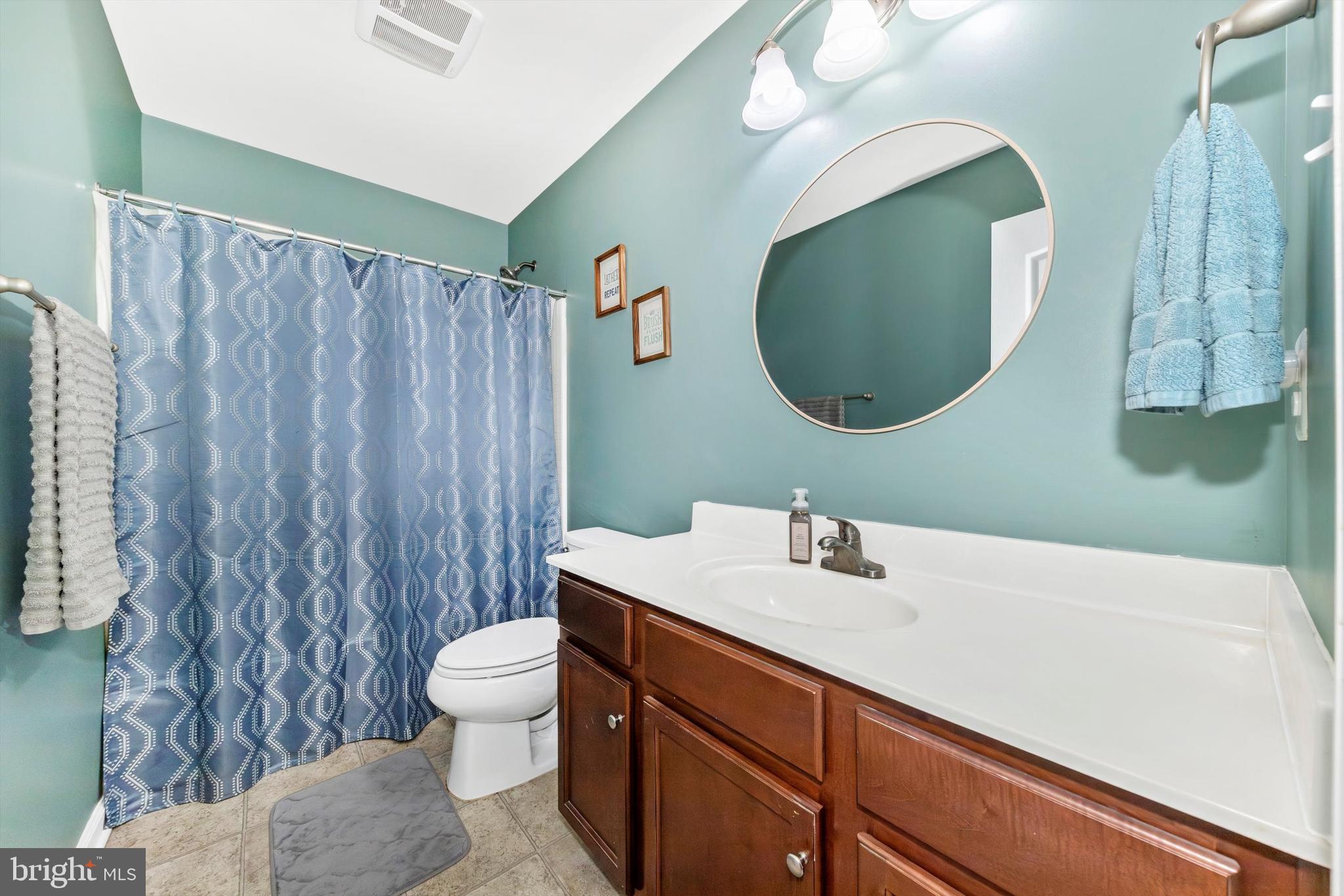 6394 Betty Linton Ln