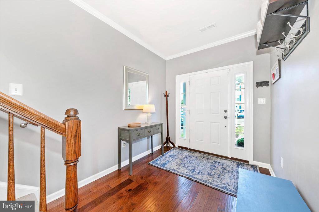 6394 Betty Linton Ln