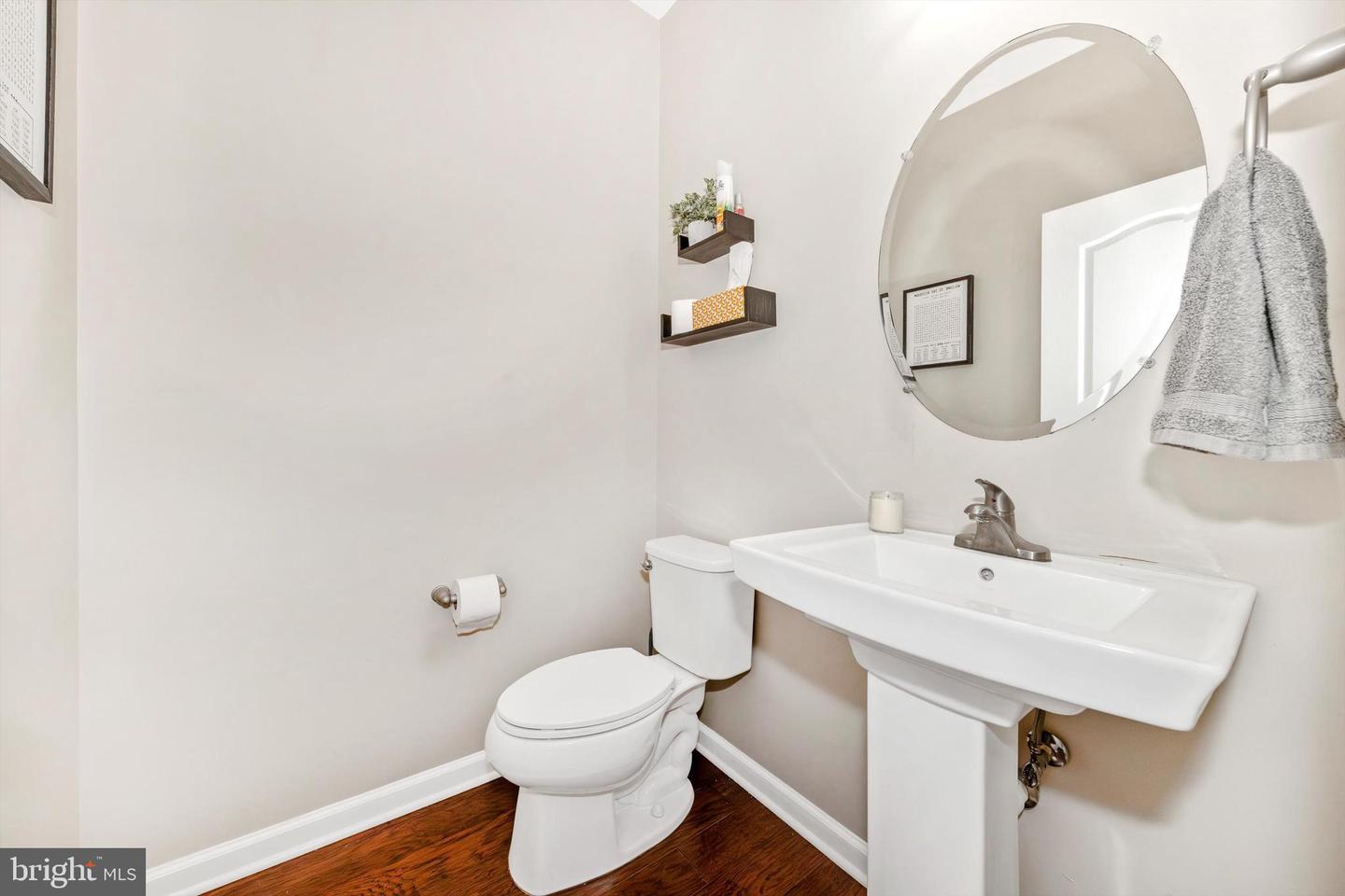 6394 Betty Linton Ln