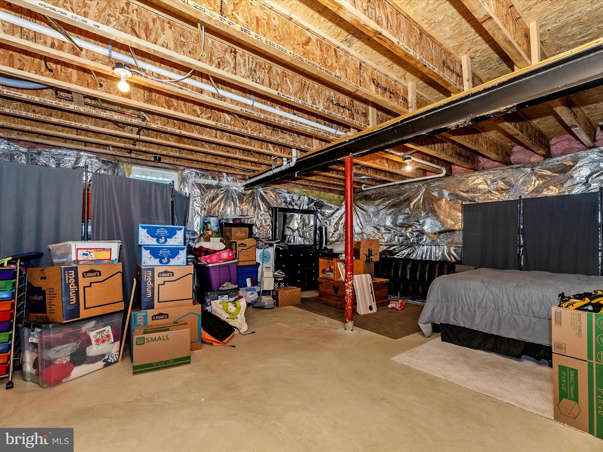 106 BEDROCK DR