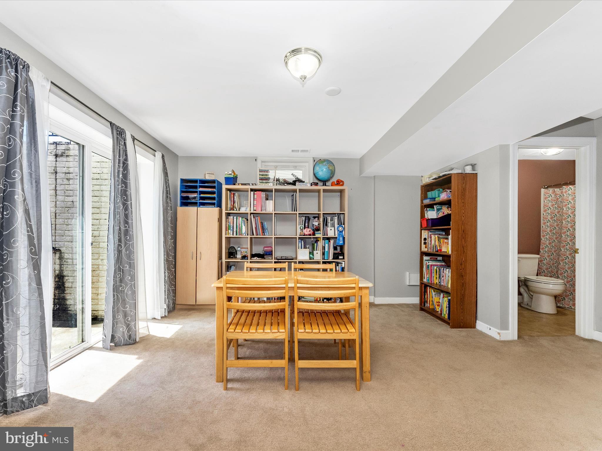 106 BEDROCK DR