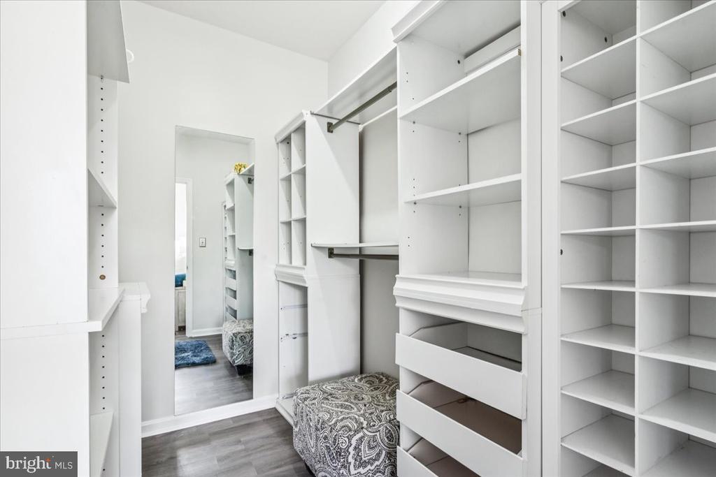 8206 BLUE HERON DRIVE 3D