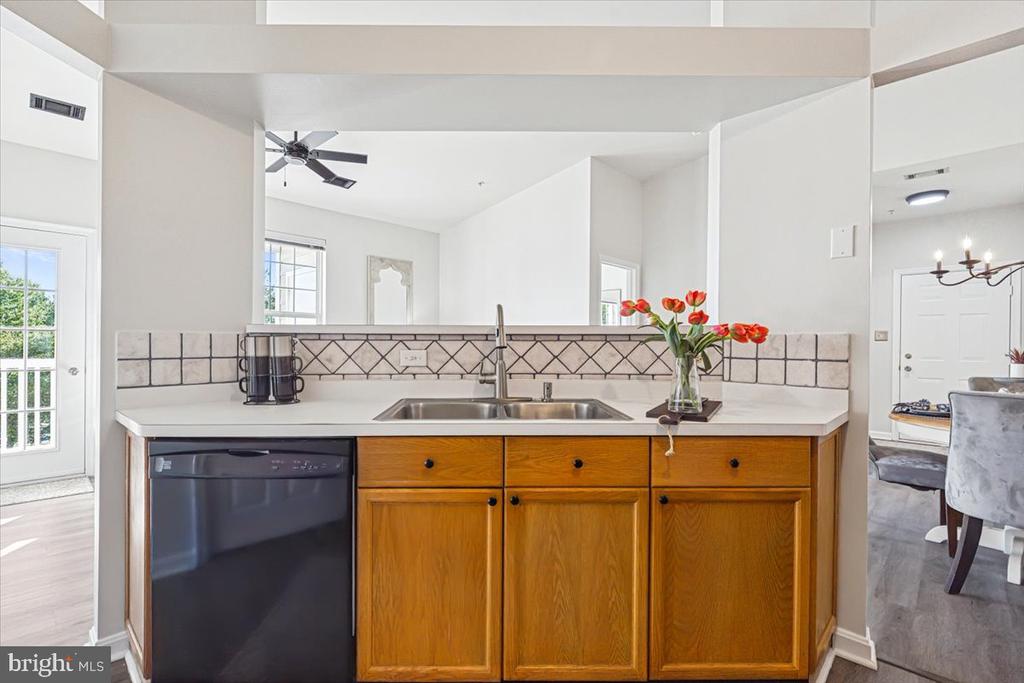 8206 BLUE HERON DRIVE 3D