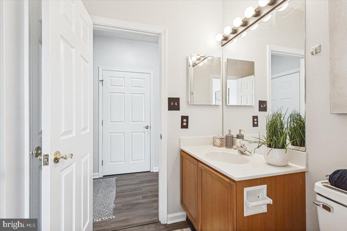 8206 BLUE HERON DRIVE 3D