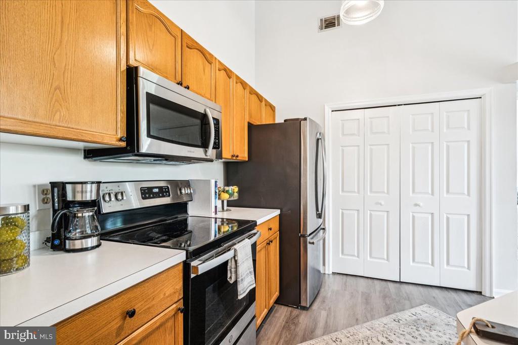 8206 BLUE HERON DRIVE 3D