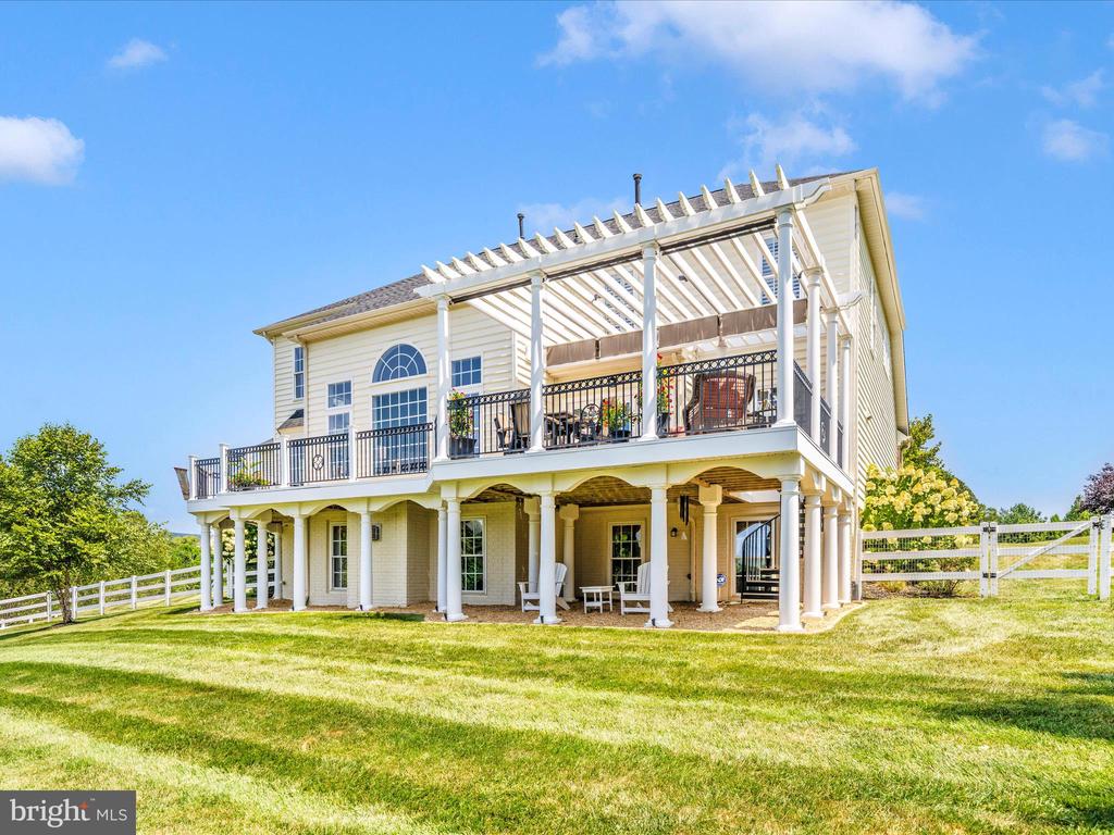 4 Tile Silo Ct